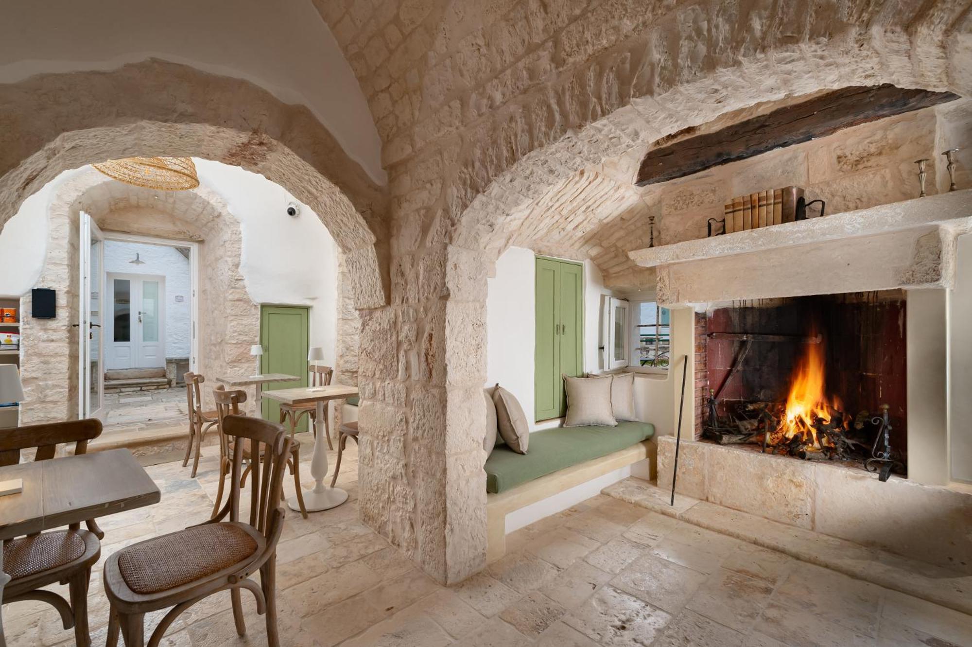 Agriturismo Masseria Aprile Locorotondo Buitenkant foto