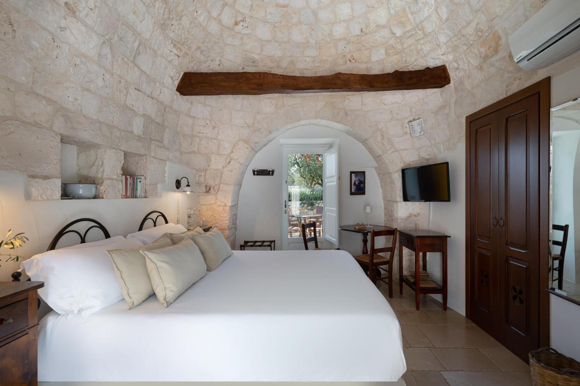 Agriturismo Masseria Aprile Locorotondo Buitenkant foto