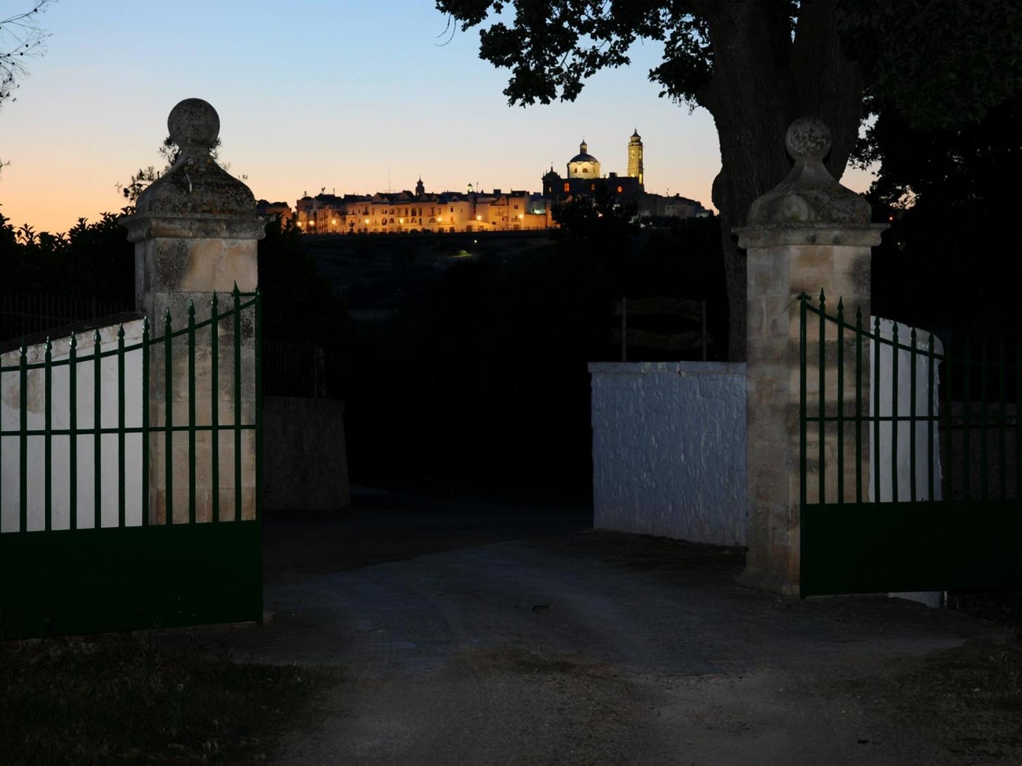 Agriturismo Masseria Aprile Locorotondo Buitenkant foto