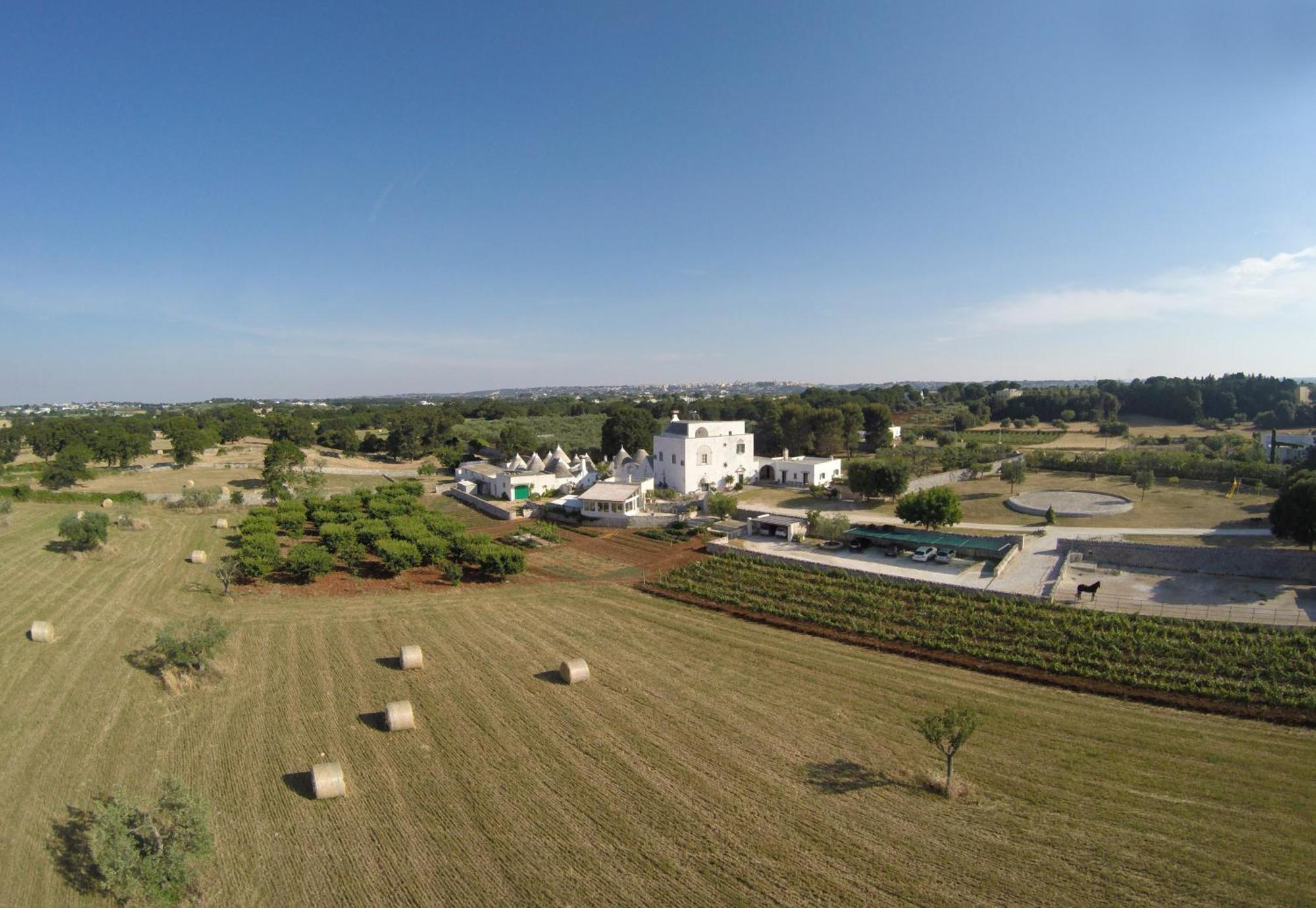 Agriturismo Masseria Aprile Locorotondo Buitenkant foto